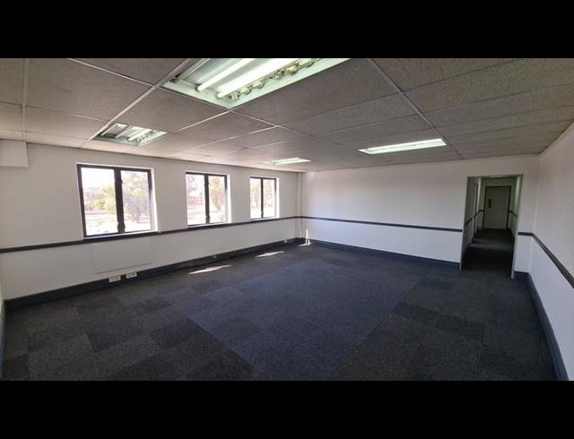 INDUSTRIAL PROPERTY TO RENT IN RANDJESPARK